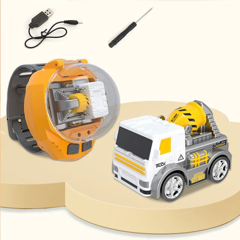 Pikachu Themed Mini RC Tank - 2.4G Remote Control Car , Perfect Christmas Gift!